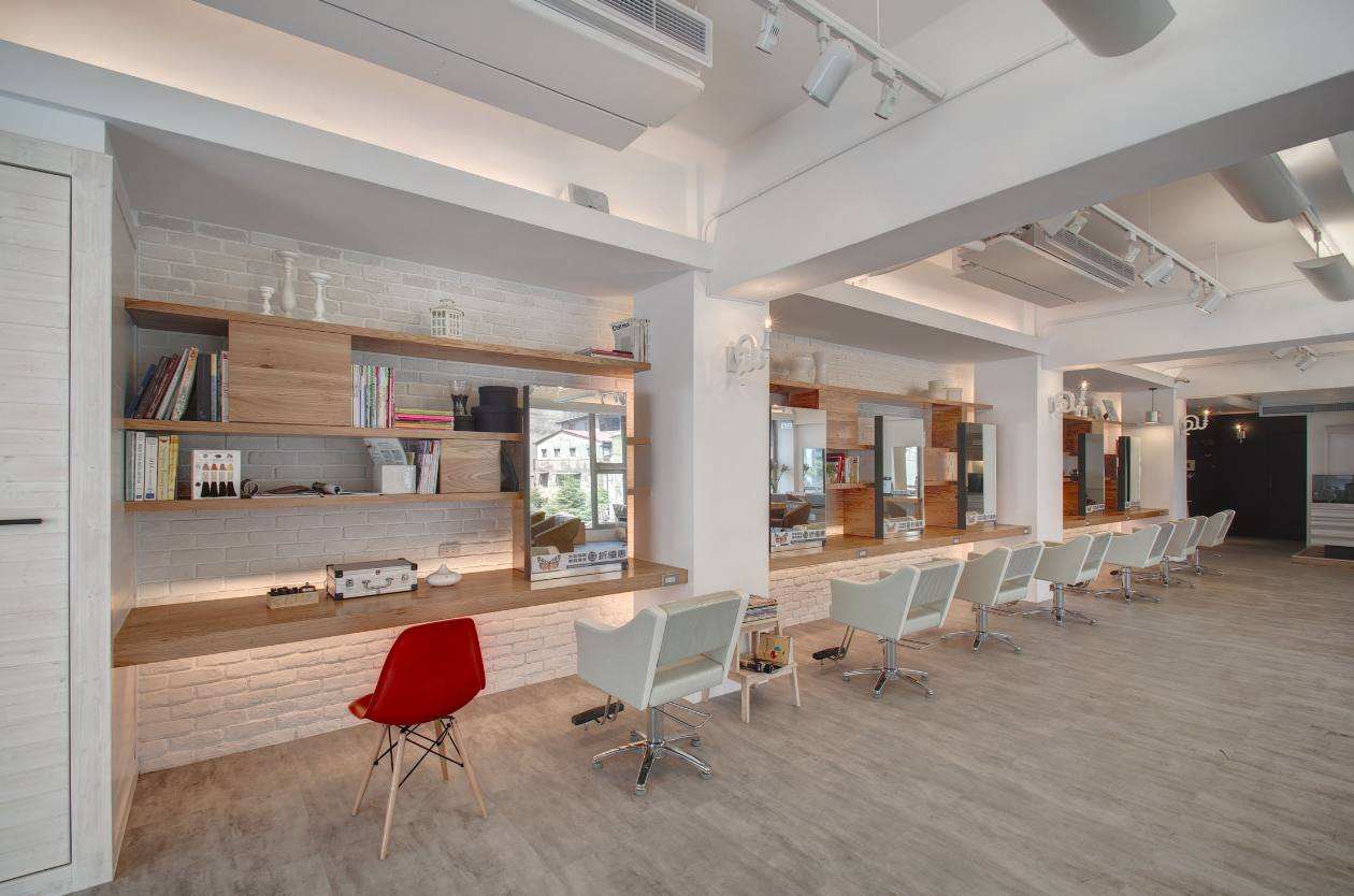 卓正裝飾店鋪裝修店內(nèi)鏡子的設計方案